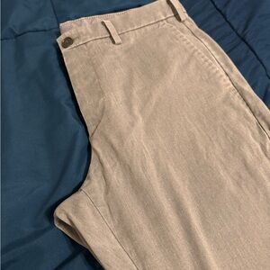 Uniqlo Slim Straight Chinos 32x34